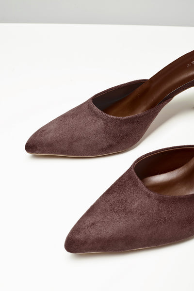 INEZ Kitten Heel in Suede Brown